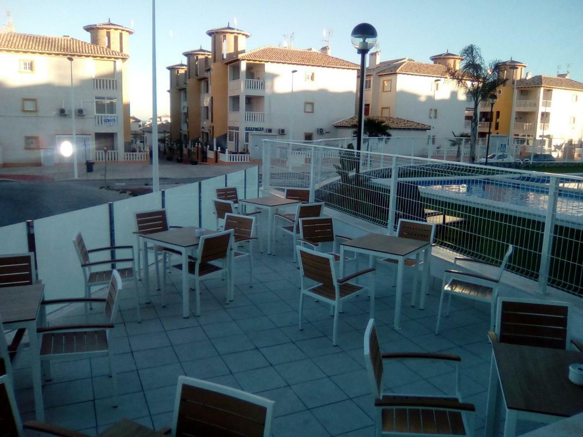Flat La Marina Del Pinet Daire Alicante Dış mekan fotoğraf